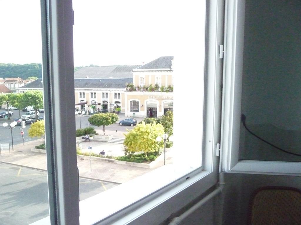 Hotel De La Gare Périgueux Quarto foto